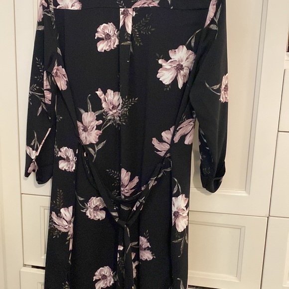 Dynamite Floral Coat - Picture 3 of 4